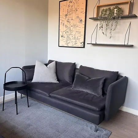 Apartmán For Rent - Close To Dyreparken *